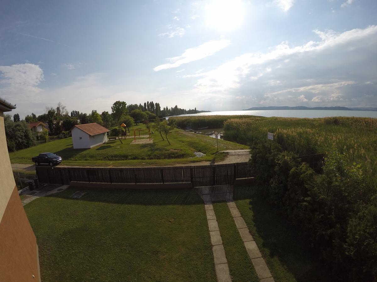 Villa Klapka Zamárdi Exterior foto