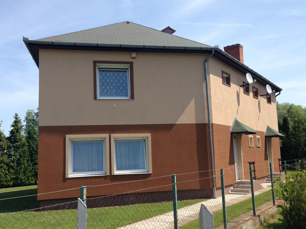 Villa Klapka Zamárdi Cameră foto